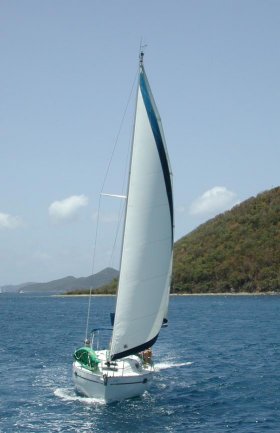 Beneteau 322 Sailing